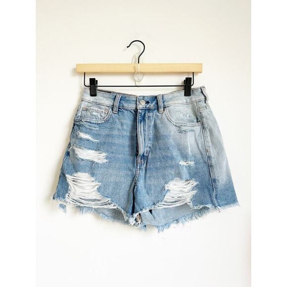 American Eagle Pants - American Eagle Cut Off Jean Mom Shorts Distressed Size 4